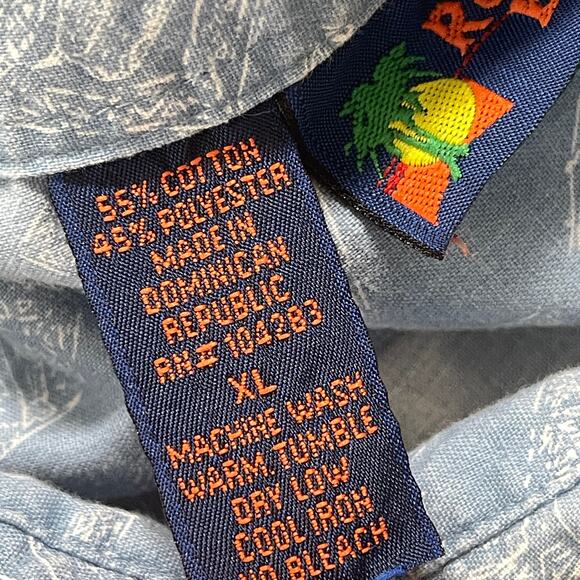 Roundy Bay Hawaiian Button Up Shirt XL Blue All Over Fish Print Short Sleeves - Picture 6 of 7